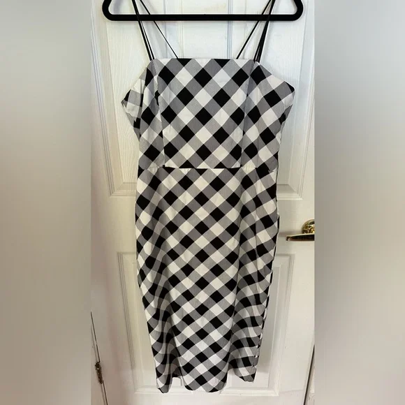 White House Black Market Gingham Picnic Dress - Picture 11 of 11
